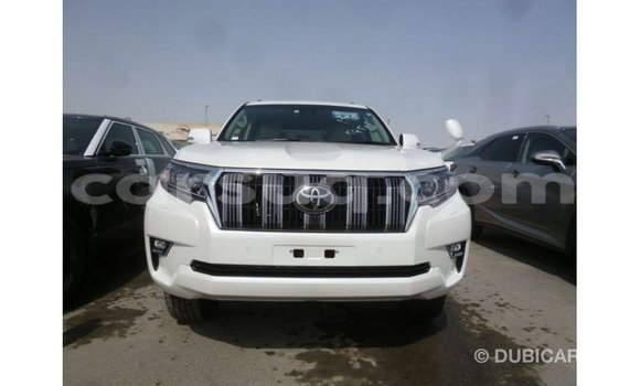 Acheter Import Voiture Toyota Prado Blanc à Import - Dubai, Barh el Gazel Acheter Import Voiture Toyota Prado Blanc à Import - Dubai, Barh el Gazel