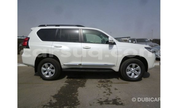 Acheter Import Voiture Toyota Prado Blanc à Import - Dubai, Barh el Gazel Acheter Import Voiture Toyota Prado Blanc à Import - Dubai, Barh el Gazel