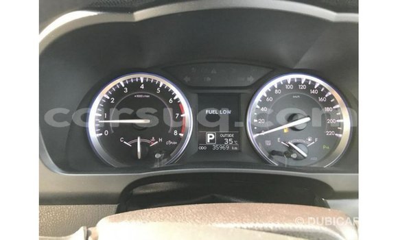 Acheter Import Voiture Toyota Kluger Blanc à Import - Dubai, Barh el Gazel Acheter Import Voiture Toyota Kluger Blanc à Import - Dubai, Barh el Gazel