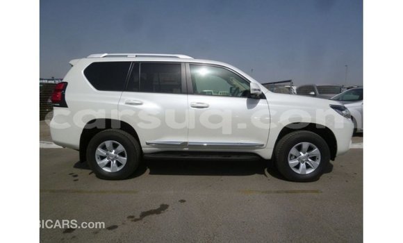 Acheter Import Voiture Toyota Prado Blanc à Import - Dubai, Barh el Gazel Acheter Import Voiture Toyota Prado Blanc à Import - Dubai, Barh el Gazel