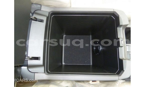 Acheter Import Voiture Toyota Prado Blanc à Import - Dubai, Barh el Gazel Acheter Import Voiture Toyota Prado Blanc à Import - Dubai, Barh el Gazel