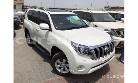 Acheter Import Voiture Toyota Prado Blanc à Import - Dubai, Barh el Gazel Acheter Import Voiture Toyota Prado Blanc à Import - Dubai, Barh el Gazel