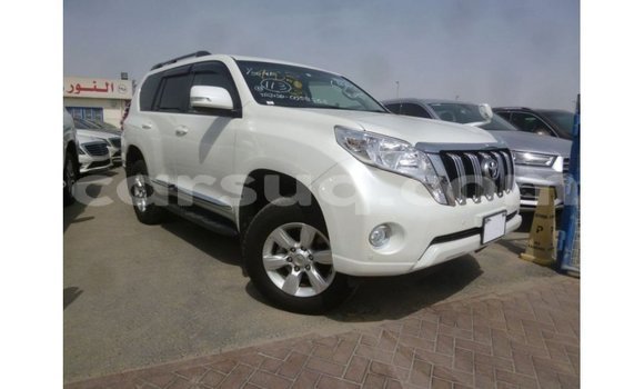 Acheter Import Voiture Toyota Prado Blanc à Import - Dubai, Barh el Gazel Acheter Import Voiture Toyota Prado Blanc à Import - Dubai, Barh el Gazel