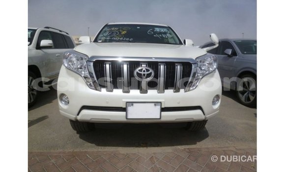 Acheter Import Voiture Toyota Prado Blanc à Import - Dubai, Barh el Gazel Acheter Import Voiture Toyota Prado Blanc à Import - Dubai, Barh el Gazel