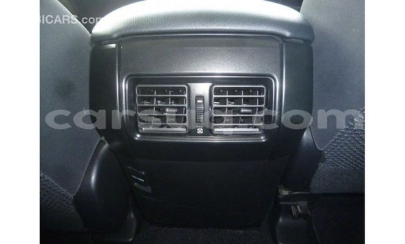 Acheter Import Voiture Toyota Prado Blanc à Import - Dubai, Barh el Gazel Acheter Import Voiture Toyota Prado Blanc à Import - Dubai, Barh el Gazel