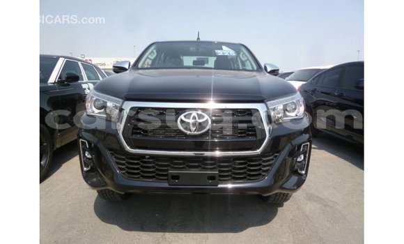 Acheter Import Voiture Toyota Hilux Noir à Import - Dubai, Barh el Gazel Acheter Import Voiture Toyota Hilux Noir à Import - Dubai, Barh el Gazel