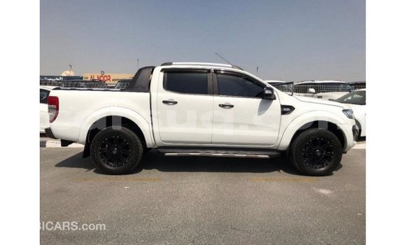 Acheter Import Voiture Ford Ranger Blanc à Import - Dubai, Barh el Gazel Acheter Import Voiture Ford Ranger Blanc à Import - Dubai, Barh el Gazel