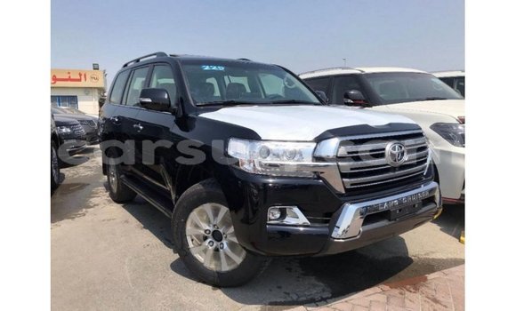 Acheter Import Voiture Toyota Land Cruiser Noir à Import - Dubai, Barh el Gazel Acheter Import Voiture Toyota Land Cruiser Noir à Import - Dubai, Barh el Gazel