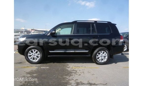 Acheter Import Voiture Toyota Land Cruiser Noir à Import - Dubai, Barh el Gazel Acheter Import Voiture Toyota Land Cruiser Noir à Import - Dubai, Barh el Gazel