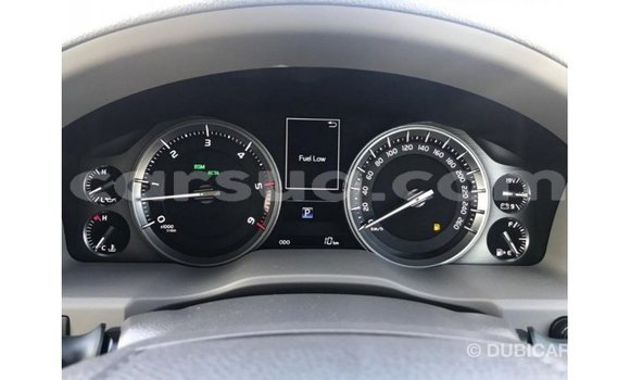 Acheter Import Voiture Toyota Land Cruiser Noir à Import - Dubai, Barh el Gazel Acheter Import Voiture Toyota Land Cruiser Noir à Import - Dubai, Barh el Gazel