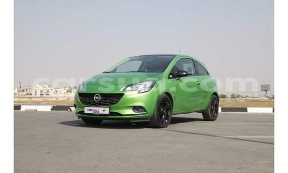 Acheter Import Voiture Opel Corsa Vert à Import - Dubai, Barh el Gazel