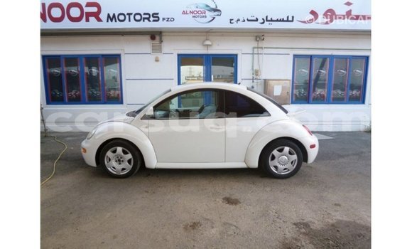 Acheter Import Voiture Volkswagen Beetle Blanc à Import - Dubai, Barh el Gazel Acheter Import Voiture Volkswagen Beetle Blanc à Import - Dubai, Barh el Gazel