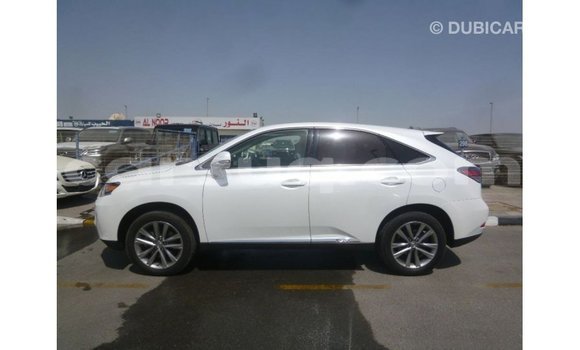 Acheter Import Voiture Lexus RX Blanc à Import - Dubai, Barh el Gazel Acheter Import Voiture Lexus RX Blanc à Import - Dubai, Barh el Gazel