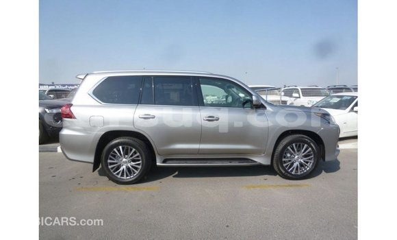 Acheter Import Voiture Lexus LX Autre à Import - Dubai, Barh el Gazel Acheter Import Voiture Lexus LX Autre à Import - Dubai, Barh el Gazel