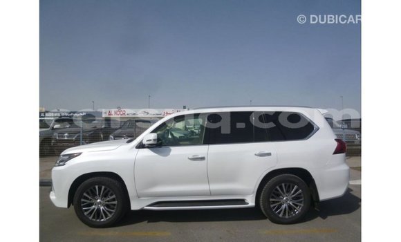 Acheter Import Voiture Lexus LX Blanc à Import - Dubai, Barh el Gazel Acheter Import Voiture Lexus LX Blanc à Import - Dubai, Barh el Gazel