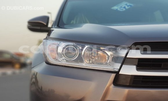 Buy Import Toyota Highlander Other Car in Import - Dubai in Barh el Gazel Buy Import Toyota Highlander Other Car in Import - Dubai in Barh el Gazel