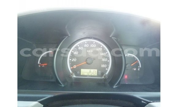 Acheter Import Voiture Toyota Hiace Blanc à Import - Dubai, Barh el Gazel Acheter Import Voiture Toyota Hiace Blanc à Import - Dubai, Barh el Gazel