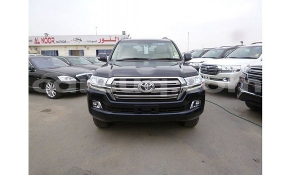 Acheter Import Voiture Toyota Land Cruiser Bleu à Import - Dubai, Barh el Gazel Acheter Import Voiture Toyota Land Cruiser Bleu à Import - Dubai, Barh el Gazel