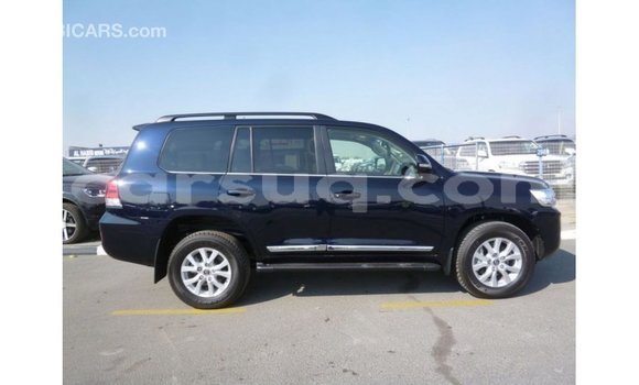 Acheter Import Voiture Toyota Land Cruiser Bleu à Import - Dubai, Barh el Gazel Acheter Import Voiture Toyota Land Cruiser Bleu à Import - Dubai, Barh el Gazel