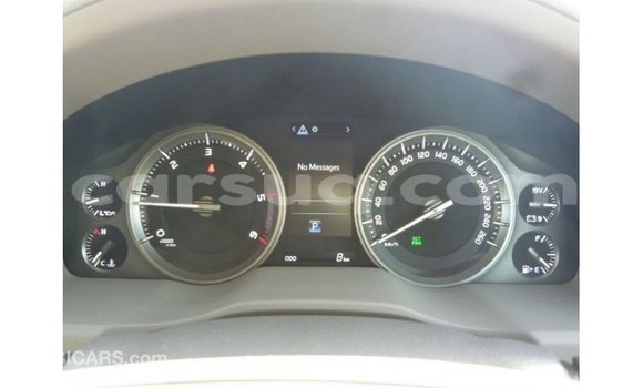 Acheter Import Voiture Toyota Land Cruiser Blanc à Import - Dubai, Barh el Gazel Acheter Import Voiture Toyota Land Cruiser Blanc à Import - Dubai, Barh el Gazel