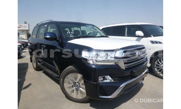 Acheter Import Voiture Toyota Land Cruiser Bleu à Import - Dubai, Barh el Gazel Acheter Import Voiture Toyota Land Cruiser Bleu à Import - Dubai, Barh el Gazel