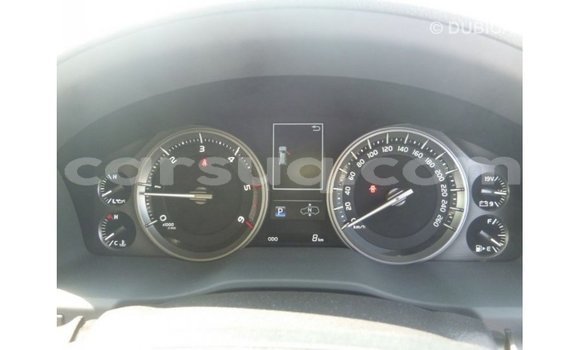 Acheter Import Voiture Toyota Land Cruiser Rouge à Import - Dubai, Barh el Gazel Acheter Import Voiture Toyota Land Cruiser Rouge à Import - Dubai, Barh el Gazel