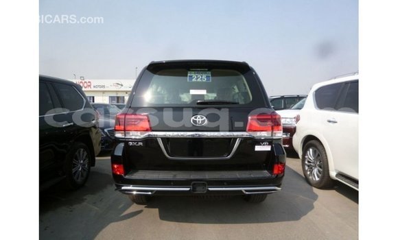 Acheter Import Voiture Toyota Land Cruiser Noir à Import - Dubai, Barh el Gazel Acheter Import Voiture Toyota Land Cruiser Noir à Import - Dubai, Barh el Gazel