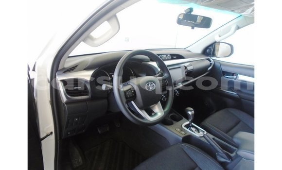 Buy Import Toyota Hilux White Car in Import - Dubai in Barh el Gazel Buy Import Toyota Hilux White Car in Import - Dubai in Barh el Gazel