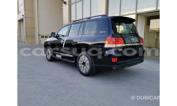 Acheter Import Voiture Toyota Land Cruiser Noir à Import - Dubai, Barh el Gazel Acheter Import Voiture Toyota Land Cruiser Noir à Import - Dubai, Barh el Gazel