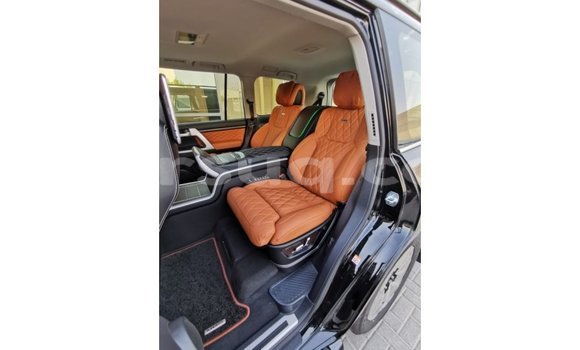 Acheter Import Voiture Toyota Land Cruiser Noir à Import - Dubai, Barh el Gazel Acheter Import Voiture Toyota Land Cruiser Noir à Import - Dubai, Barh el Gazel