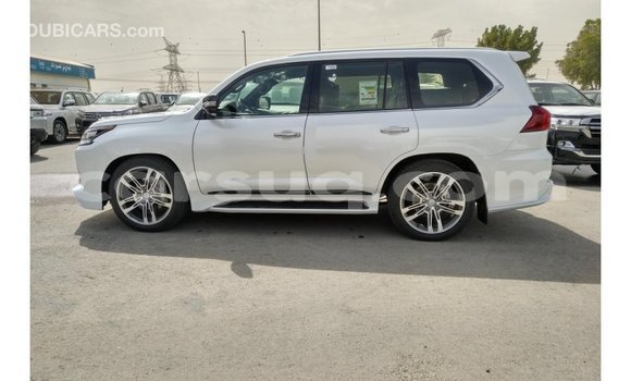 Buy Import Lexus LX White Car in Import - Dubai in Barh el Gazel Buy Import Lexus LX White Car in Import - Dubai in Barh el Gazel