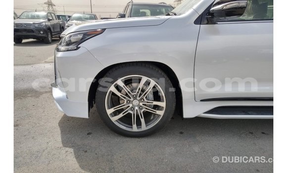 Buy Import Lexus LX White Car in Import - Dubai in Barh el Gazel Buy Import Lexus LX White Car in Import - Dubai in Barh el Gazel
