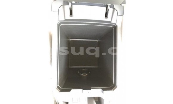 Acheter Import Voiture Toyota Prado Noir à Import - Dubai, Barh el Gazel Acheter Import Voiture Toyota Prado Noir à Import - Dubai, Barh el Gazel