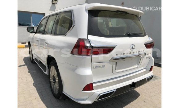 Acheter Import Voiture Lexus LX Blanc à Import - Dubai, Barh el Gazel Acheter Import Voiture Lexus LX Blanc à Import - Dubai, Barh el Gazel