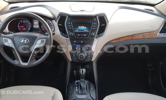 Buy Import Hyundai Santa Fe Other Car in Import - Dubai in Barh el Gazel Buy Import Hyundai Santa Fe Other Car in Import - Dubai in Barh el Gazel