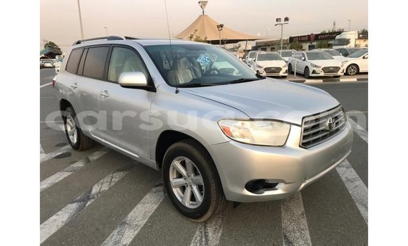 Acheter Import Voiture Toyota Highlander Autre à Import - Dubai, Barh el Gazel Acheter Import Voiture Toyota Highlander Autre à Import - Dubai, Barh el Gazel