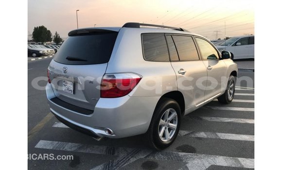 Acheter Import Voiture Toyota Highlander Autre à Import - Dubai, Barh el Gazel Acheter Import Voiture Toyota Highlander Autre à Import - Dubai, Barh el Gazel
