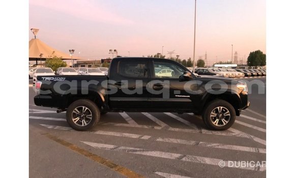 Acheter Import Voiture Toyota Tacoma Noir à Import - Dubai, Barh el Gazel Acheter Import Voiture Toyota Tacoma Noir à Import - Dubai, Barh el Gazel
