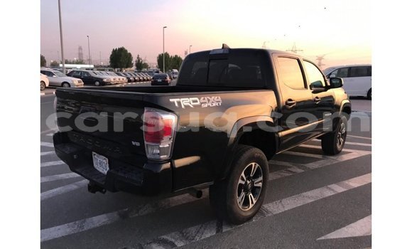 Acheter Import Voiture Toyota Tacoma Noir à Import - Dubai, Barh el Gazel Acheter Import Voiture Toyota Tacoma Noir à Import - Dubai, Barh el Gazel