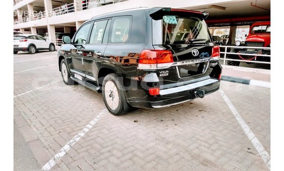 Buy Import Toyota Land Cruiser Black Car in Import - Dubai in Barh el Gazel Buy Import Toyota Land Cruiser Black Car in Import - Dubai in Barh el Gazel
