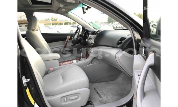 Buy Import Toyota Highlander Black Car in Import - Dubai in Barh el Gazel Buy Import Toyota Highlander Black Car in Import - Dubai in Barh el Gazel