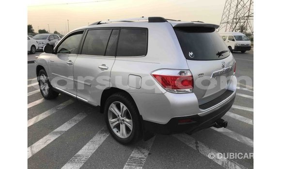 Buy Import Toyota Highlander Other Car in Import - Dubai in Barh el Gazel Buy Import Toyota Highlander Other Car in Import - Dubai in Barh el Gazel