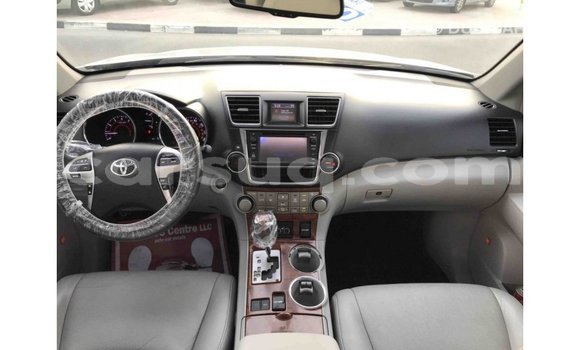 Buy Import Toyota Highlander Other Car in Import - Dubai in Barh el Gazel Buy Import Toyota Highlander Other Car in Import - Dubai in Barh el Gazel