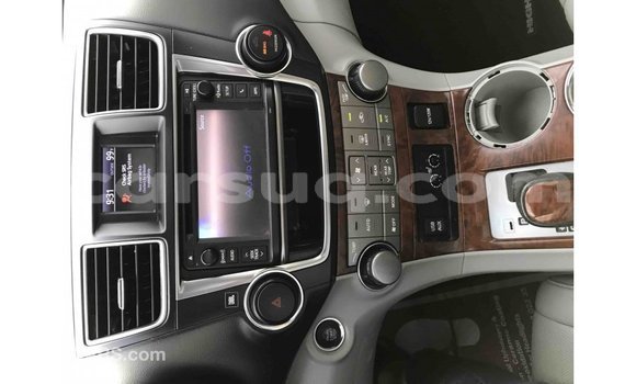 Buy Import Toyota Highlander Other Car in Import - Dubai in Barh el Gazel Buy Import Toyota Highlander Other Car in Import - Dubai in Barh el Gazel