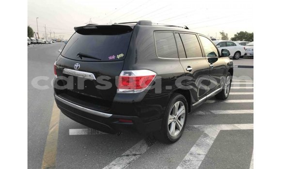 Acheter Import Voiture Toyota Highlander Noir à Import - Dubai, Barh el Gazel Acheter Import Voiture Toyota Highlander Noir à Import - Dubai, Barh el Gazel