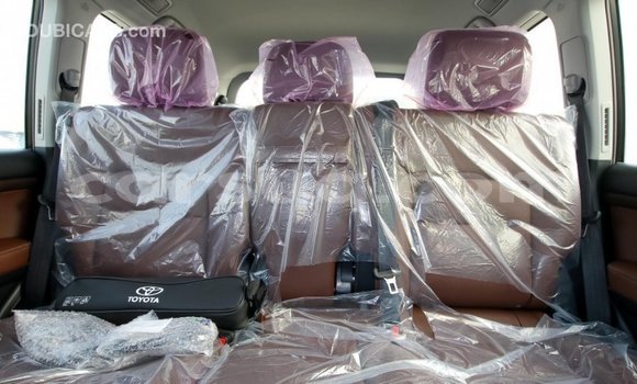 Buy Import Toyota Land Cruiser Black Car in Import - Dubai in Barh el Gazel Buy Import Toyota Land Cruiser Black Car in Import - Dubai in Barh el Gazel