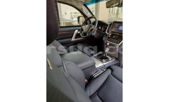 Buy Import Toyota Land Cruiser Black Car in Import - Dubai in Barh el Gazel Buy Import Toyota Land Cruiser Black Car in Import - Dubai in Barh el Gazel
