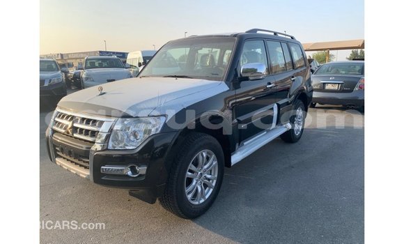 Acheter Import Voiture Mitsubishi Pajero Noir à Import - Dubai, Barh el Gazel Acheter Import Voiture Mitsubishi Pajero Noir à Import - Dubai, Barh el Gazel