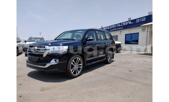 Buy Import Toyota Land Cruiser Black Car in Import - Dubai in Barh el Gazel Buy Import Toyota Land Cruiser Black Car in Import - Dubai in Barh el Gazel
