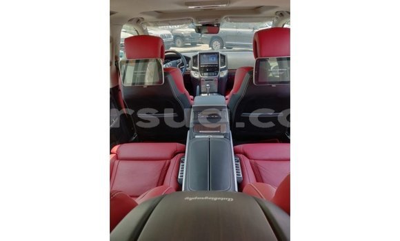 Buy Import Toyota Land Cruiser Black Car in Import - Dubai in Barh el Gazel Buy Import Toyota Land Cruiser Black Car in Import - Dubai in Barh el Gazel